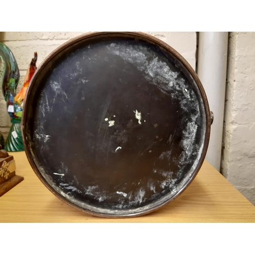 48 - A large full sized 19th century watering can - measuring approx. 48cm in height and 47cm in depth (h... 