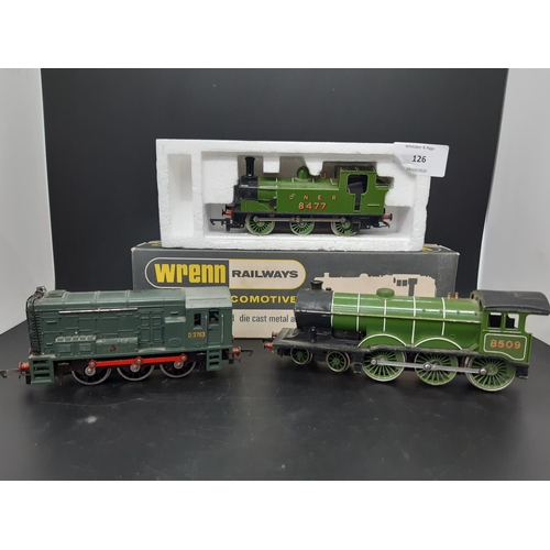 126 - Three model railway ‘OO’ gauge locomotives to include a Hornby LNER R252 0-6-0 8477 in green livery,... 