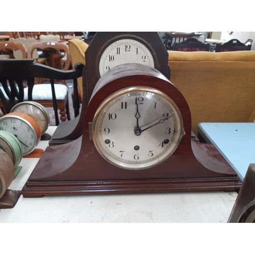 129 - Six various vintage mantel clocks to include an oak cased Smiths Enfield, Bakelite Smiths Enfield, m... 