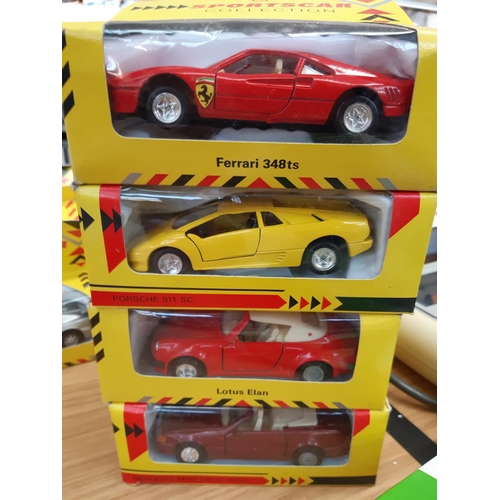 166 - A large collection of boxed die cast vehicles to include a Bburago Ferrari F40, seven Cameo merchant... 