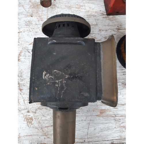 188 - A vintage brass and black Lamble & Co Of Liverpool metal hand held railway signal lantern