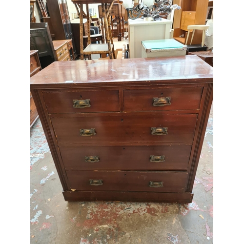 533 - An Edwardian mahogany chest of two short over three long drawers - measuring approx. 104cm high, 103... 