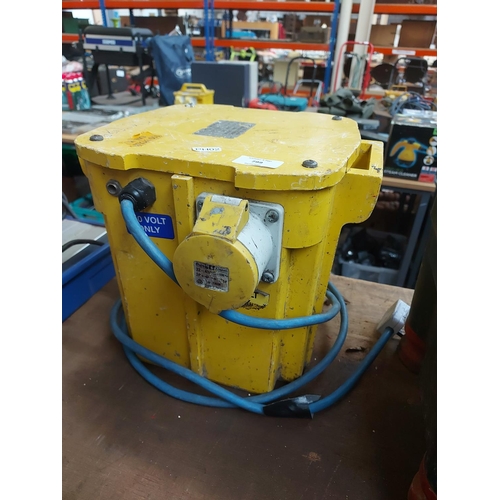 799 - A large heavy duty 110V transformer