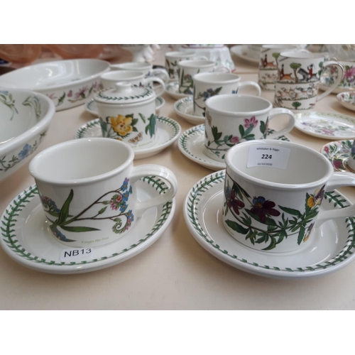 224 - Approx. 19 pieces of Portmeirion pottery to include Queen's Hidden Garden bowl by David Bellamy (33.... 