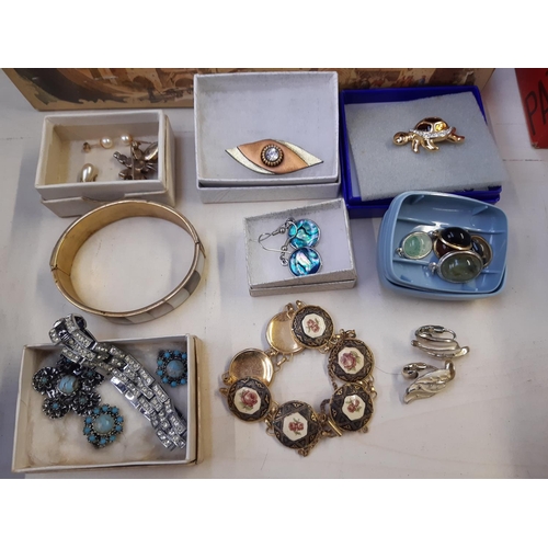 253 - Three boxes containing good quality vintage costume jewellery to include hallmarked 925 silver ladie... 