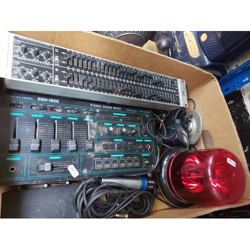 969 - A mixed electrical lot to include a silver Denon DP200 USB record deck, Realistic SSM 1900 three cha... 