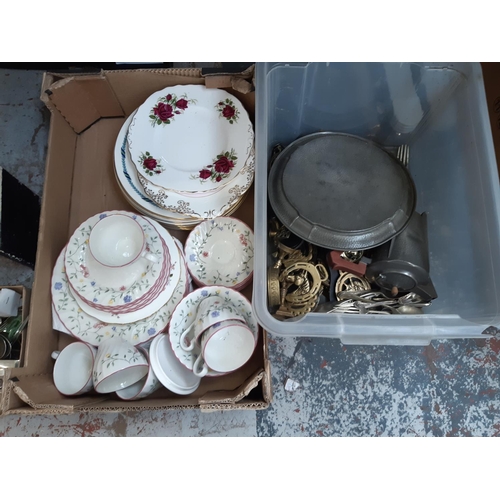 399 - Twelve boxes containing mixed items to include horse brasses, pewter teapot and tray, various china,... 