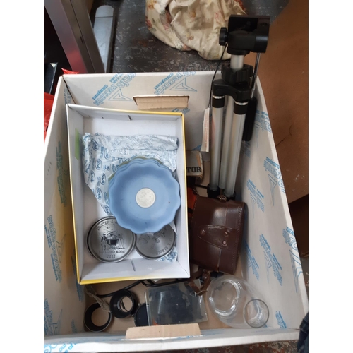 408 - A box containing mixed items to include acid etched vase, four Wedgwood Jasperware trinket dishes, c... 