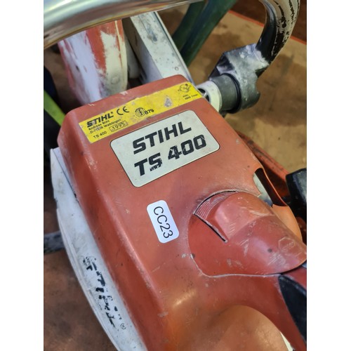 735 - An orange and white Stihl TS400 petrol disc cutter