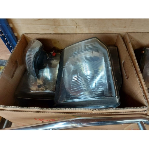 778 - A large quantity of Mitsubishi Shogun spare parts to include front grill, chrome rear roof ladder, h... 