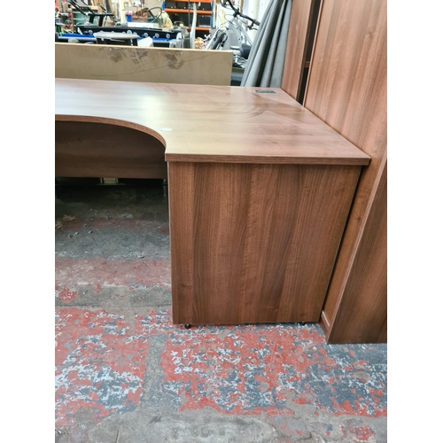 605 - A modern walnut effect corner office desk - measuring approx. 181cm x 120cm x 73cm