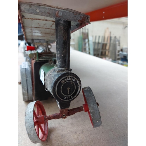 314 - A vintage Mamod TE1A model steam tractor (see condition report)