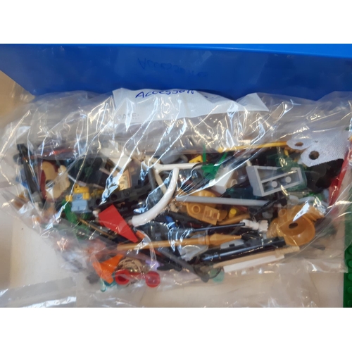 258 - An extensive collection of Lego (mostly figurines) to include R2D2, Woody, Batman, The Joker, Jack S... 