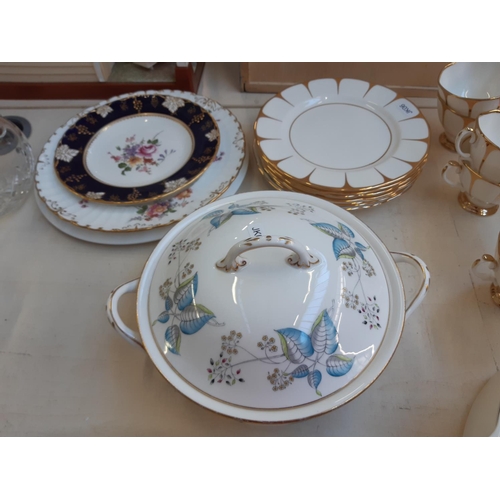 270 - A large collection of good quality ceramics to include a 26 piece Royal Doulton Juno pattern part di... 