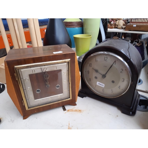 283 - Six various vintage mantel clocks to include a mahogany cased chiming Napoleon hat, teak and walnut ... 