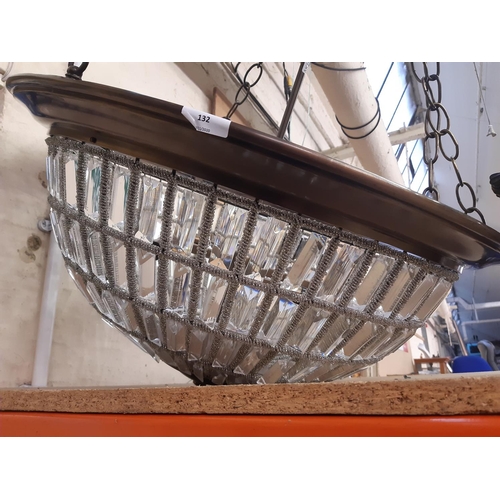 132 - A large contemporary Art Deco style chandelier light fitting - measuring approx. 76cm in diameter an... 