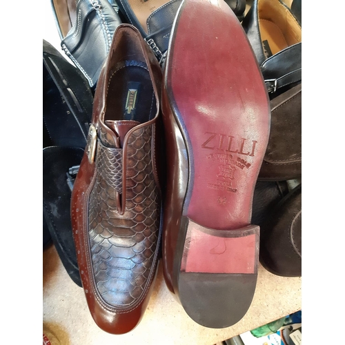 154 - Fourteen pairs of good quality size 7 - 8 men's shoes to include Kurt Geiger, Carvela, Romeo Gigli, ... 