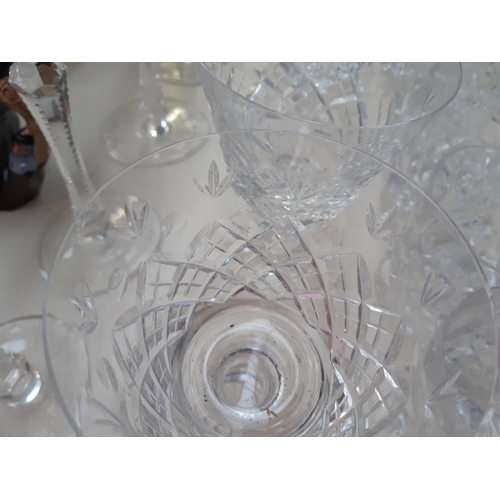 221 - 32 pieces of good quality glassware to include five brandy snifters, six cut crystal wine glasses, h... 