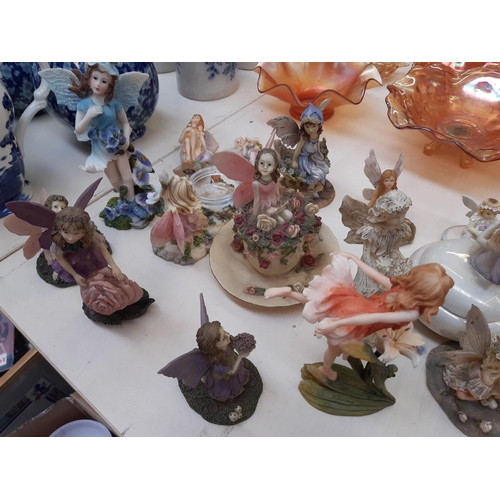 240 - 27 various fairy ornaments to include Leonardo Collection etc.