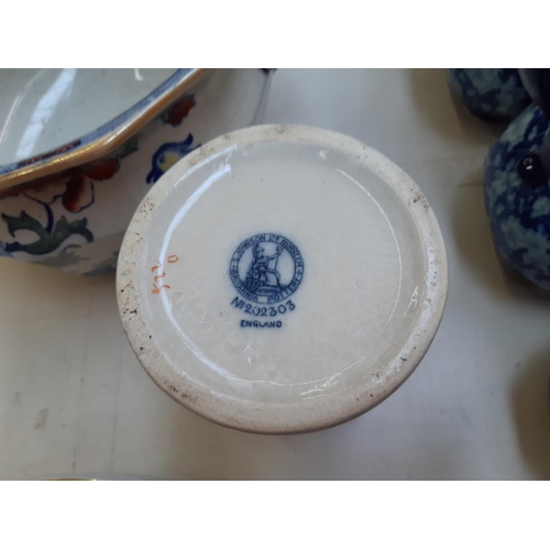 242 - 12 pieces of assorted ceramics to include 8 Masons ‘Mandalay’ pattern dinner plates, Victorian Mason... 