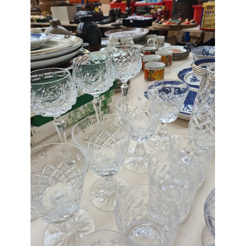 221 - 32 pieces of good quality glassware to include five brandy snifters, six cut crystal wine glasses, h... 