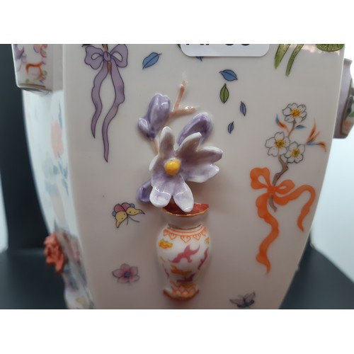 100 - A Franklin Mint vase of one hundred flowers by Dawen Wang - measuring approx. 30.5cm in height (see ... 