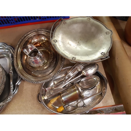 158 - A collection of assorted metalware to include loose cutlery, cased cutlery, serving trays etc.