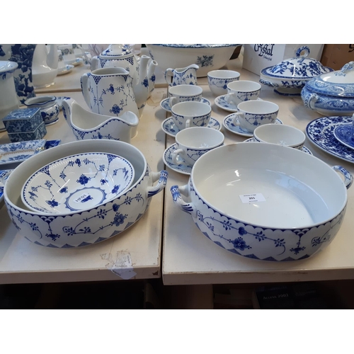 201 - Approx. 21 pieces of Mason's Denmark china to include 6 tea cups and saucers, 2 tureens, tea and cof... 