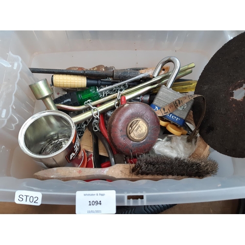 1094 - A box containing vintage leather Treble 26' tape measure, Worldwide claw hammer, pliers, adjustable ... 