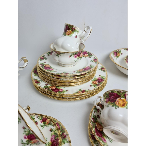 145 - 40 pieces of Royal Albert Old Country Roses tea and dinner ware