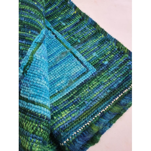 190 - A vintage style blue and green woollen rug