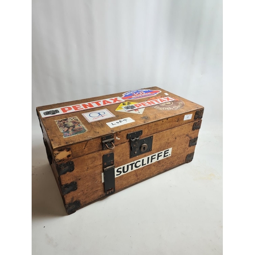 229 - A vintage wooden travel trunk - approx. 55cm wide x 25cm high x 30cm deep