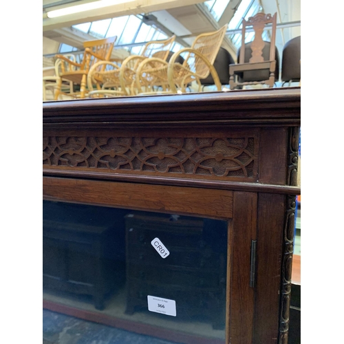 366 - An Edwardian mahogany display cabinet - approx. 168cm high x 91cm wide x 38cm deep