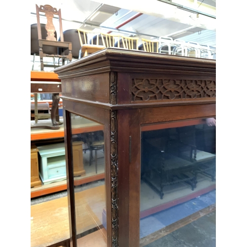 366 - An Edwardian mahogany display cabinet - approx. 168cm high x 91cm wide x 38cm deep