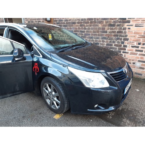 1125 - A black 2010 Toyota Avensis T4 D-4D 2 litre turbo diesel five door estate with 6 speed manual gearbo... 