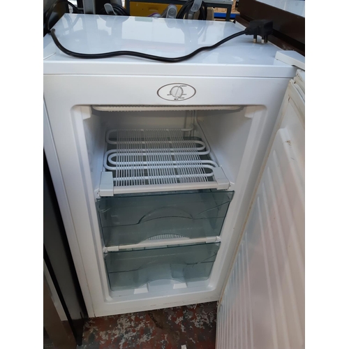 1076 - A Proline 48cm under counter freezer