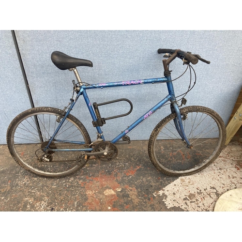 1108 - Two bikes, one blue Raleigh gent's mountain bike with quick release wheels and 21 speed Shimano gear... 