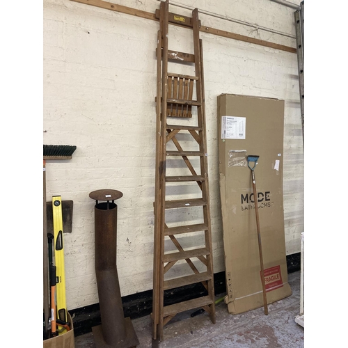 1174 - A set of vintage Prestige ten tread wooden step ladders