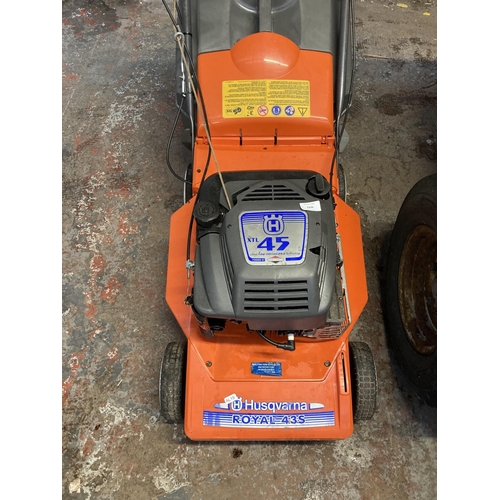 1226 - An orange and grey Husqvarna Royal 43S petrol lawnmower with Briggs & Stratton XTL45 engine and gras... 