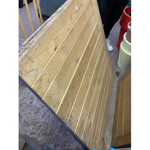 1250 - Two wooden barn doors, one approx. 42