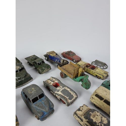 141 - A collection of vintage diecast model vehicles to include Lone Star Modern Army Series Lorry, Corgi ... 