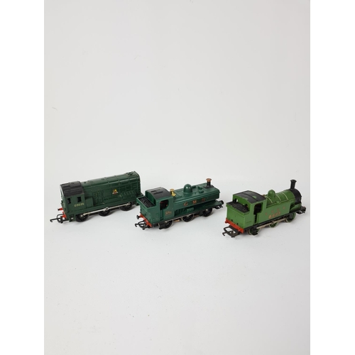 160 - A collection of six OO gauge locomotives and spare parts