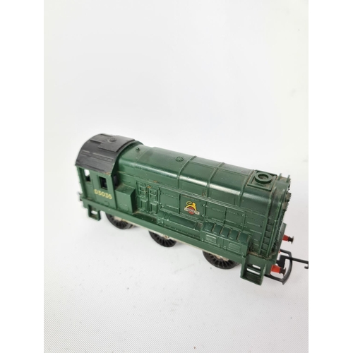 160 - A collection of six OO gauge locomotives and spare parts