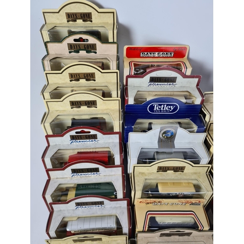 164 - A large quantity of boxed Lledo model vehicles