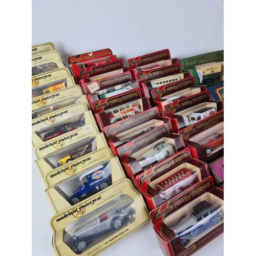 166 - A large quantity of boxed Lesney Matchbox model vehicles