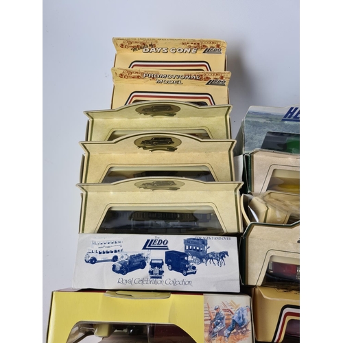 176 - A large quantity of boxed Lledo model vehicles