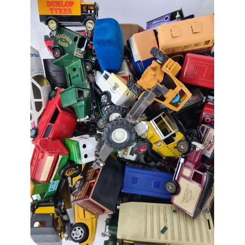 179 - A large quantity of various diecast vehicles to include Matchbox, Lledo, Corgi etc.