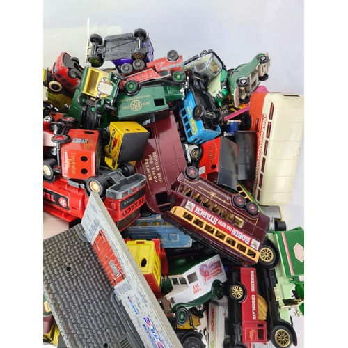 179 - A large quantity of various diecast vehicles to include Matchbox, Lledo, Corgi etc.