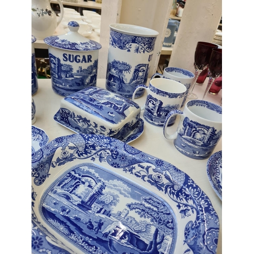 215 - Approx. 37 pieces of Spode Italian ceramics to include tea, coffee and sugar storage jars, milk jug,... 