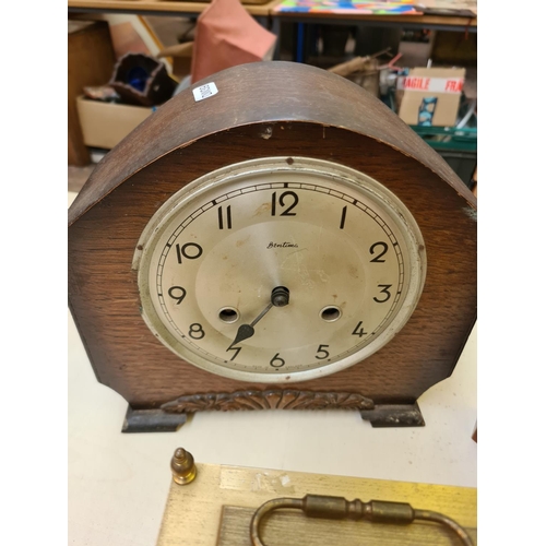 258 - Four assorted vintage clocks